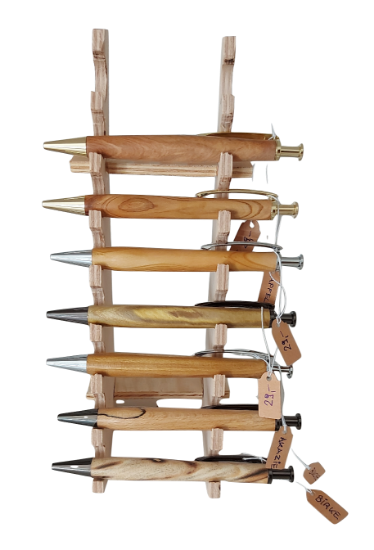 Bild von Kugelschreiber aus Holz für den persönlichen Schreibgenuss  € 29,- - ENE24