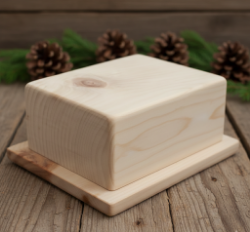 Picture of Zirbenholz Butterdose 