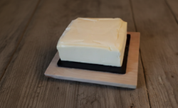 Picture of Zirbenholz Butterdose 